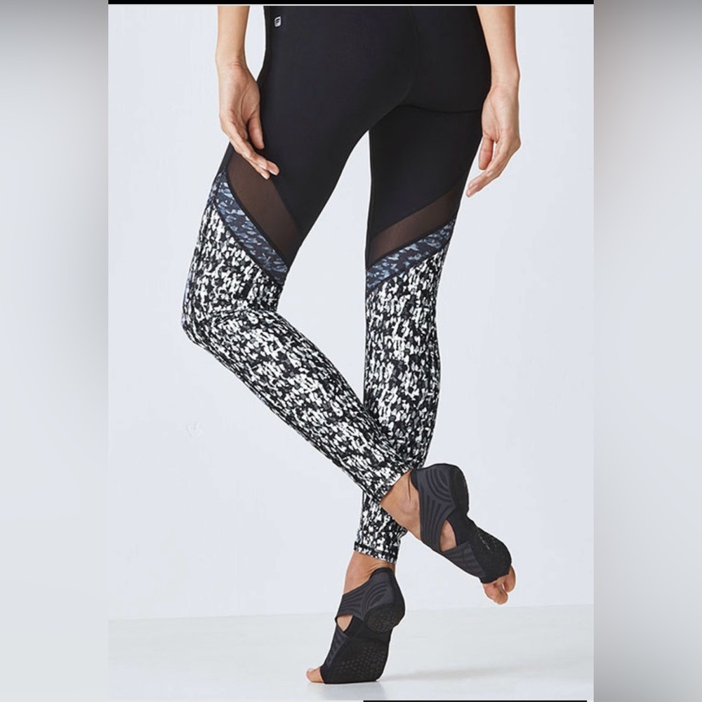 Fabletics powerhold Black and White Women's Leggings - Picture 2 of 7
